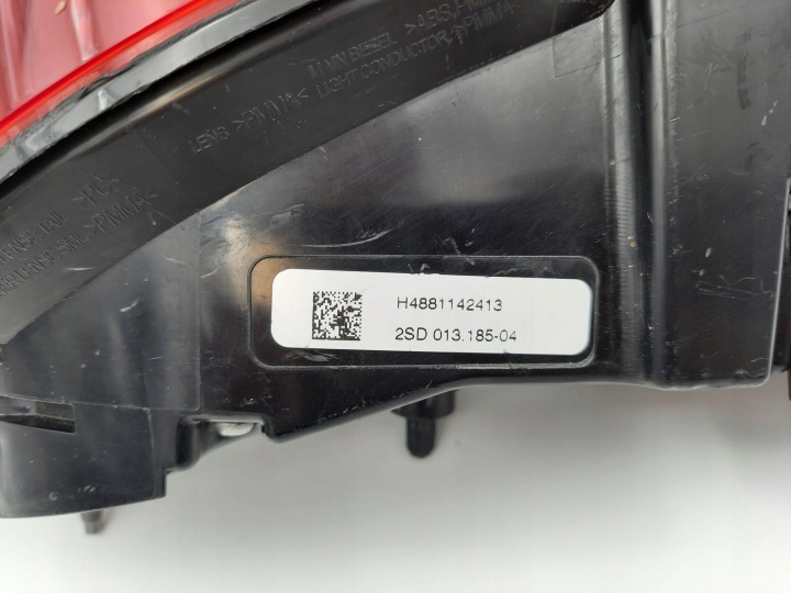 TOYOTA SUPRA PHARE DROITE DROIT ARRIÈRE USA H4881142413