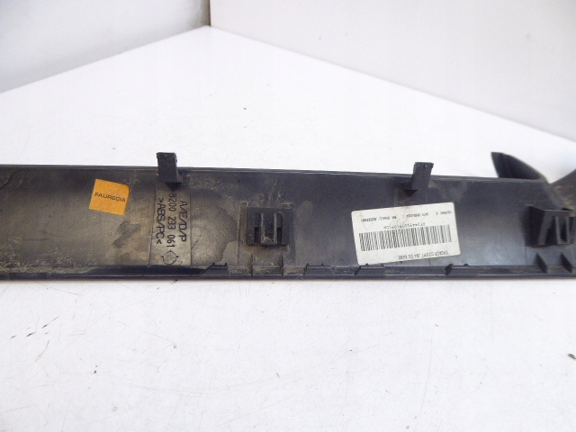 RENAULT SCENIC II PROTECTION CHÂSSIS TABLEAU DE BORD