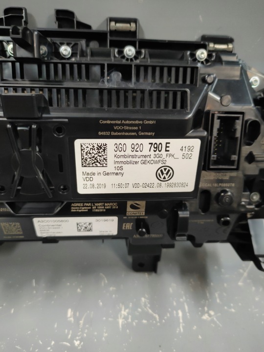 VW TIGUAN II 5NA ALLSPACE KIT VERS INSTALLATIONS DE DÉMARRAGE 2.0-TDI 240-PS AUTOM
