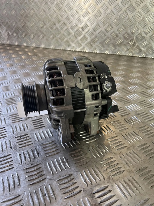VOLVO XC40 ALTERNATEUR
