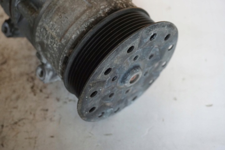 TOYOTA VERSO RAV4 III 2.2D COMPRESSEUR COMPRESSEUR DE CLIMATISATION 447260-1258