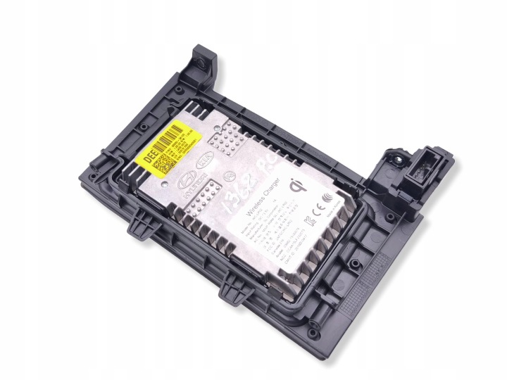 KIA NIRO 2020 CHARGEUR INDUKCYJNA 95560Q4100