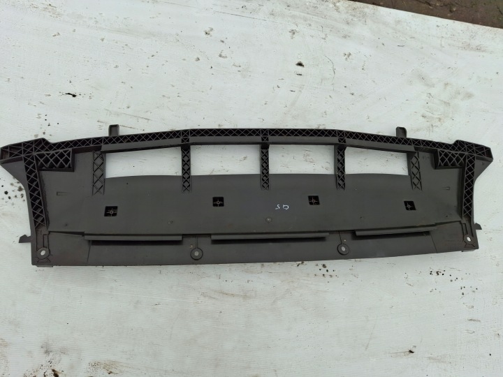 AUDI Q5 8R PROTECTION PLAQUE SOUS PARE-CHOCS 8R0807233