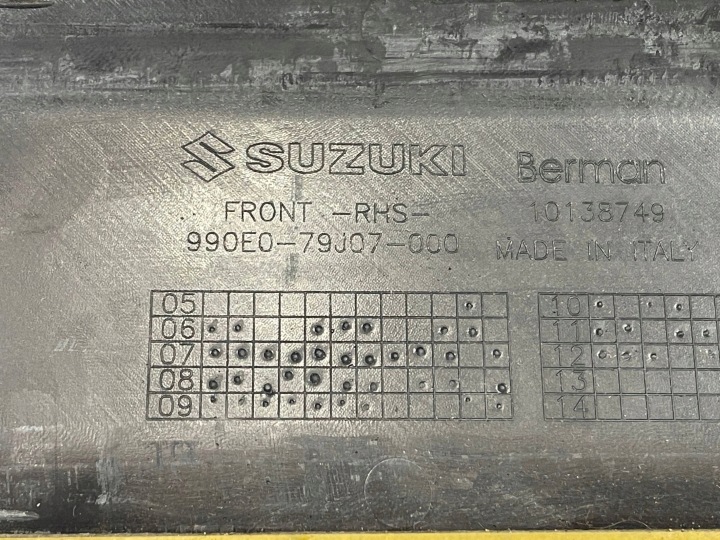 SUZUKI SX4 SX-4 I 1 06-13 MOULURE INFÉRIEURE PORTES DROITE AVANT AVANT