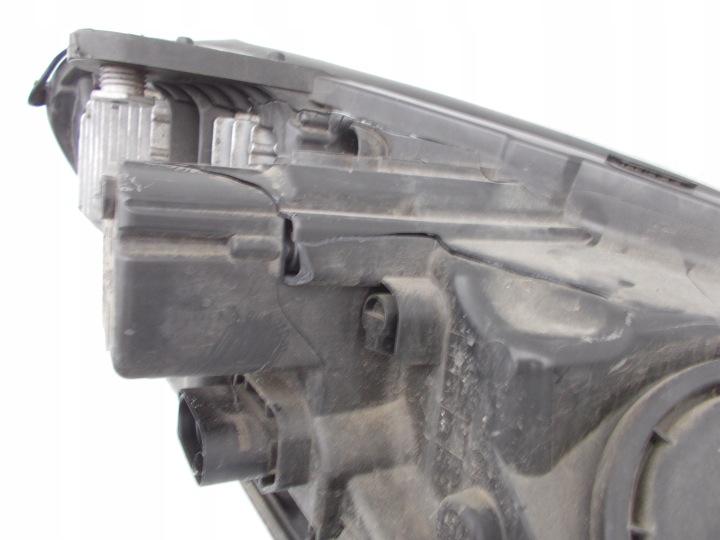 PROJECTEUR PHARE AVANT GAUCHE MERCEDES E-KLASA W212 W-212 XÉNON A2128200939