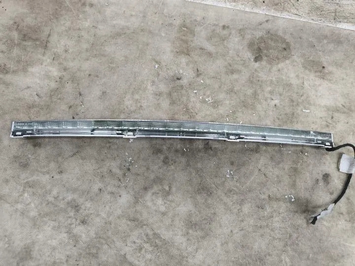SUPPLÉMENTAIRE FEUX STOP MERCEDES-BENZ C (W205) A0999067200 2015