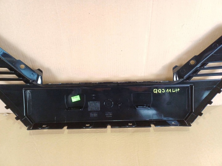 CALANDRE GRILLES DE RADIATEUR AVANT CALANDRE AVANT NISSAN QASHQAI II J11 LIFT 62070-HV01A