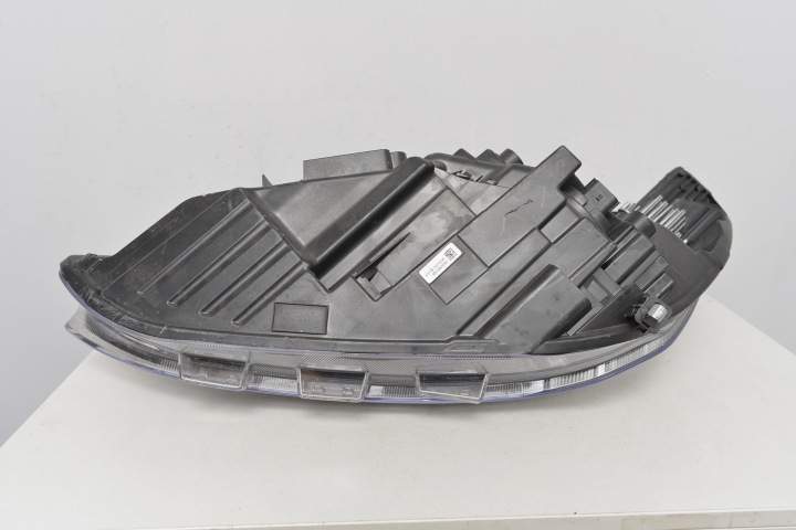 FORD FOCUS MK4 LIFT PHARE COMPLET LED DROITE NX7B-13E014-CF