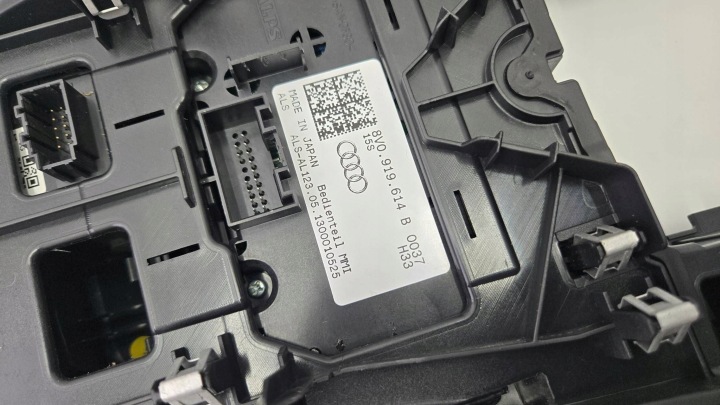AUDI A3 S3 8V MULTIFONCTIONNEL CONTRÔLEUR TACTILE 8V0919614B