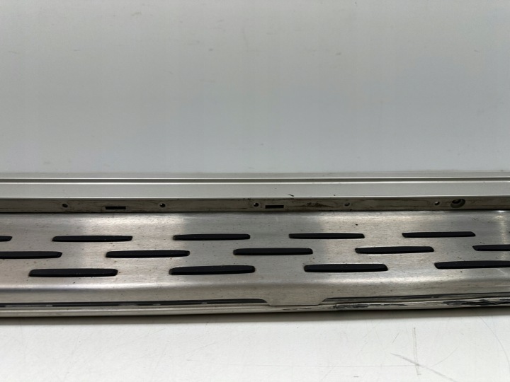 MOULURE SEUIL GAUCHE VOLVO XC90