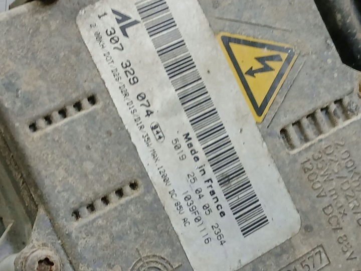 PHARE AVANT AVANT DROITE BMW 3 E46 XÉNON LIFT 6910968 WWA