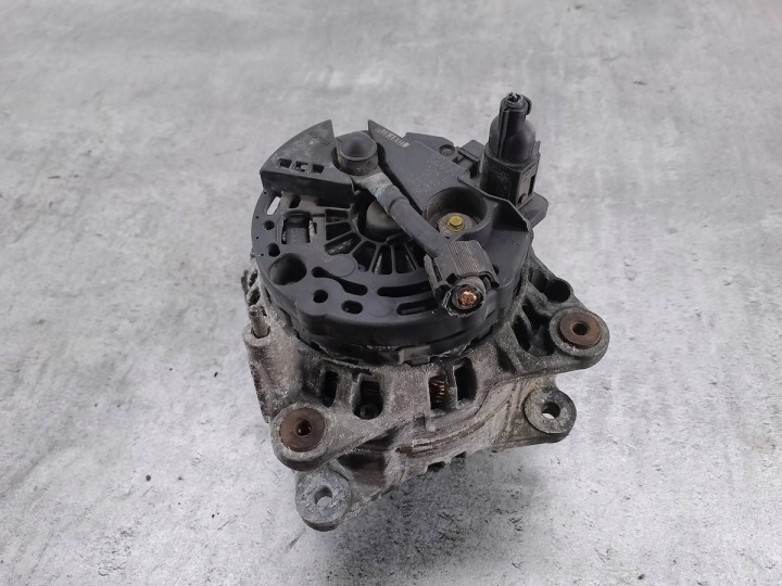 ALTERNATEUR FORD GALAXY II 028903028E 0124515010 1.9 TDI