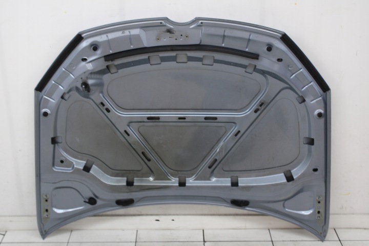 VOLKSWAGEN GOLF VI HAYON 09R- CAPOT COUVERCLE MOTEUR LA5Q
