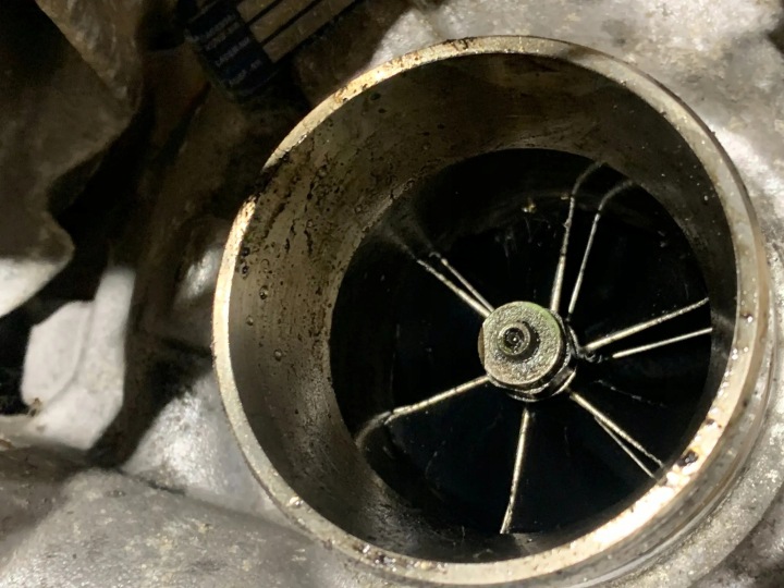 TURBINE MERCEDES-BENZ C (W204) A6510904580 2.1L DIESEL 150KW 2012