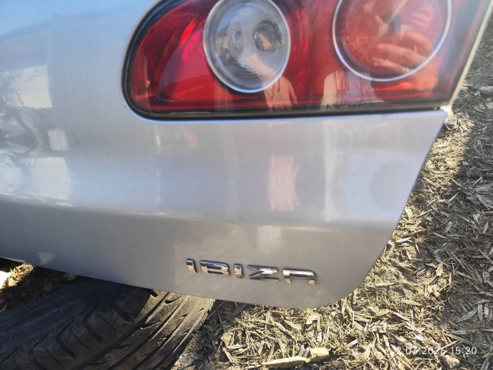 COUVERCLES DE COFFRE COUVERCLES DE COFFRE PHARES SEAT LEON II LS7Y