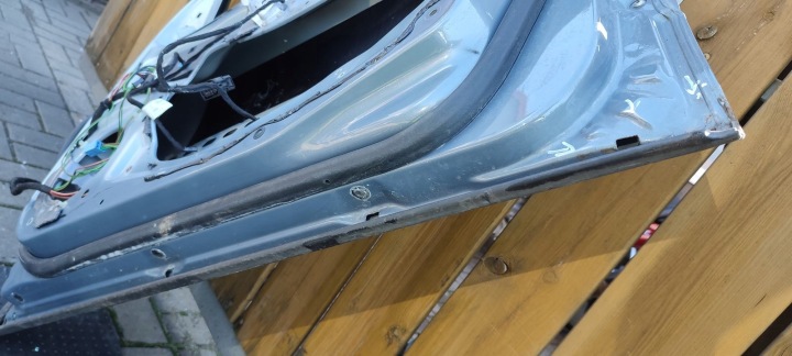 PORTES AVANT DROIT MERCEDES W203 UNIVERSEL C747