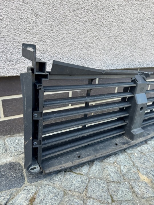 VOLANT ADMISSION AIR JALOUSIE DROITE RENAULT TRAFIC III 3 93867883