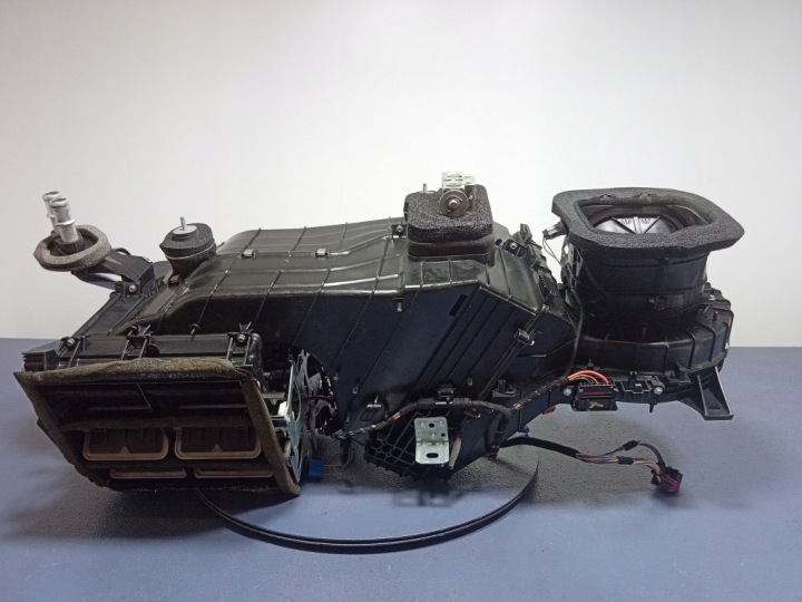AUDI Q7 I 4L CHAUFFAGE 4L1820003AD EUROPE
