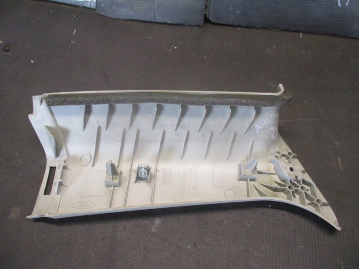 PROTECTION MONTANTS DROIT ARRIÈRE 8V41S31010AEW FORD KUGA I 08-13R.