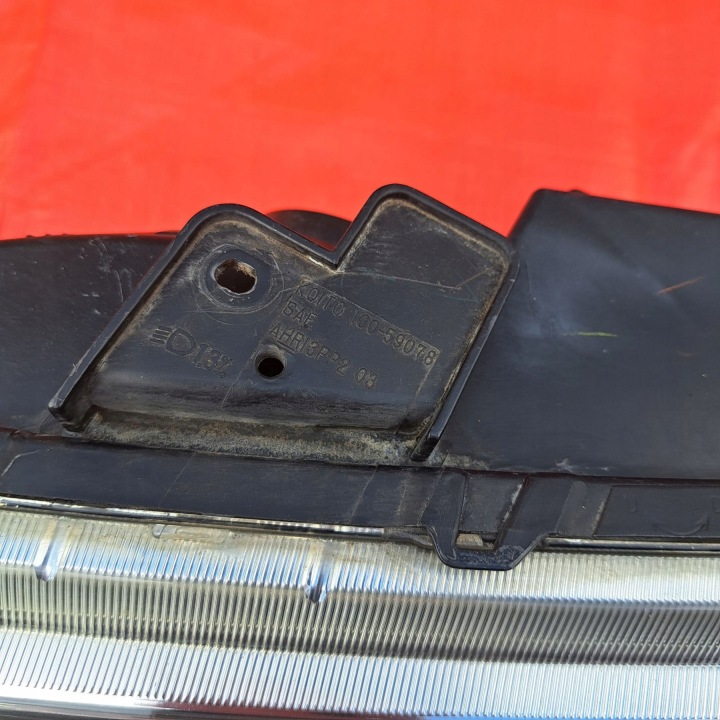 SUZUKI GRAND VITARA II LIFT 12R PHARE GAUCHE AVANT AVANT ANGLAIS UK
