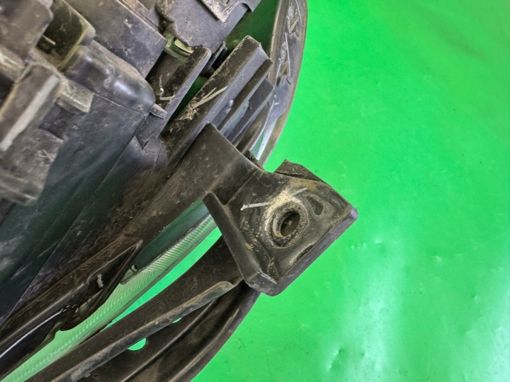 PHARE DROITE AVANT AVANT HONDA CITY IV 4 LIFT 05-08 EUROPE