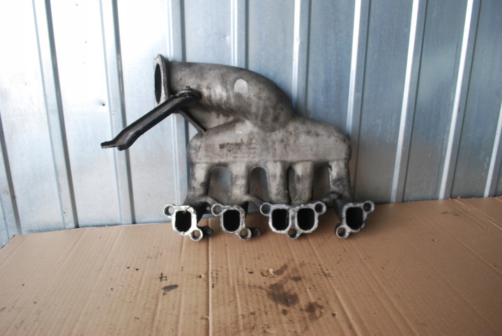 COLLECTEUR ADMISSION VW T5 2.5 TDI 070129713F