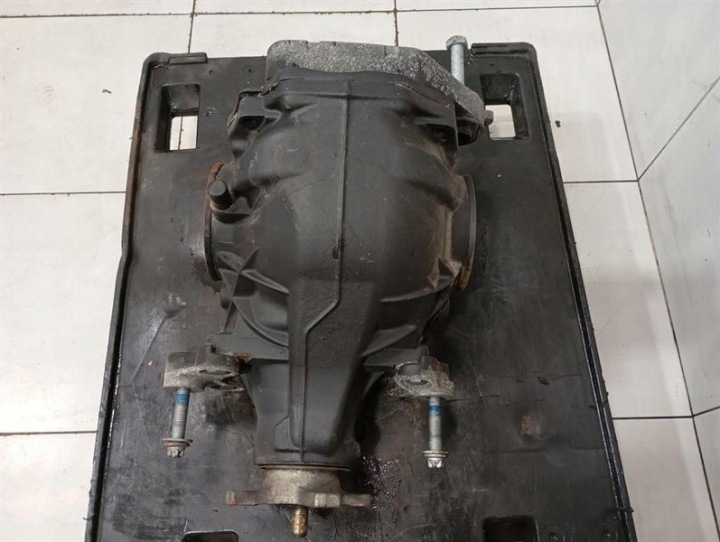 MERCEDES CL W217 REAR DIFF A2223509602 DIFFERENTIAL M157 AMG S63 5.