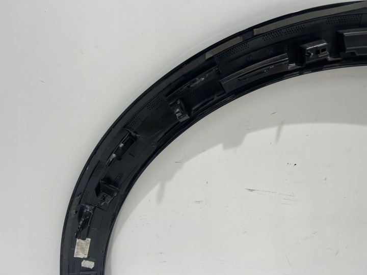 MOULURE GARDE-BOUE DROITE AVANT AVANT PORSCHE CAYENNE 9Y0854731