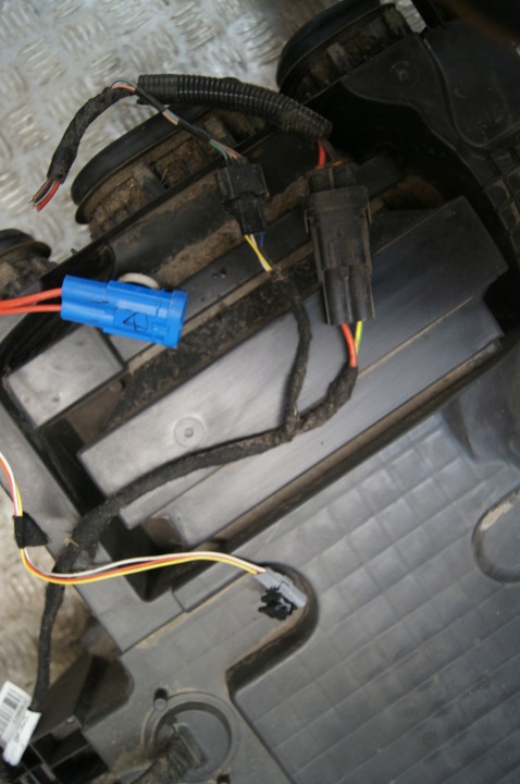 RENAULT ZOE I SYSTÈME REFROIDISSEMENT BATTERIES RADIATEUR