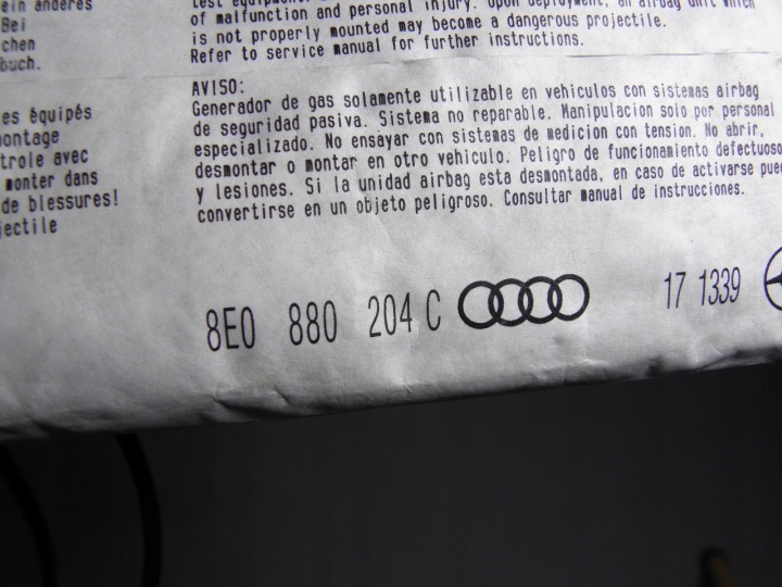 AUDI A4 B6 COUSSIN AIR BAG PASSAGER 8E0880204C