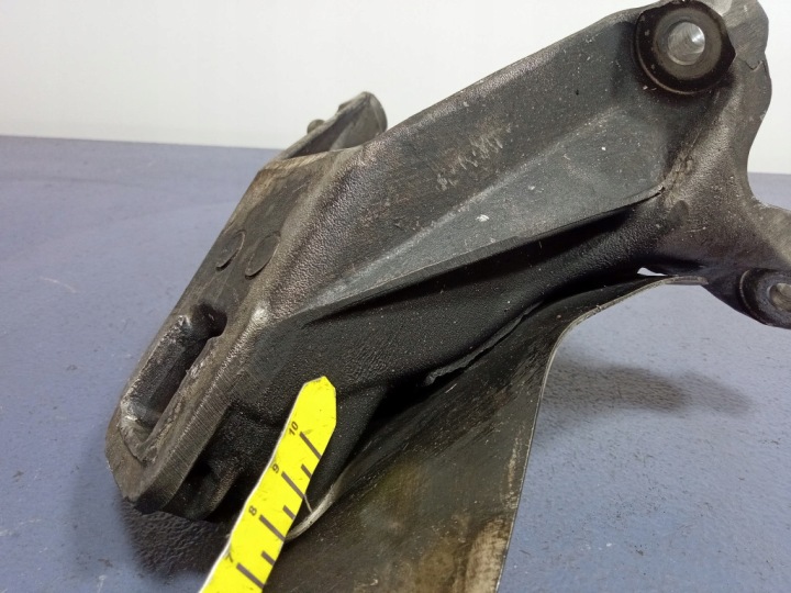 BMW M3 M4 G82 G81 G80 3.0 510KM POIGNÉE MOTEUR DROITE 8053542