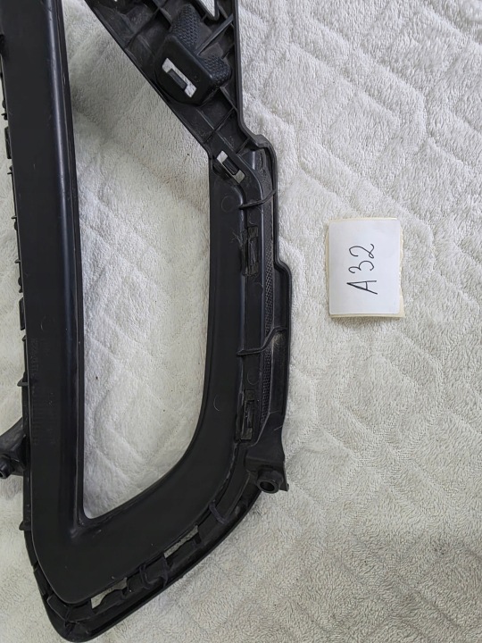 GRILLE PARE-CHOCS GRILLE HALOGÈNE DROITE HYUNDAI I20 II 86562-C8120