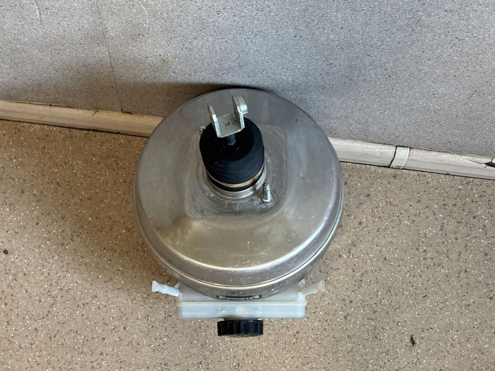 SERVO FREIN MERCEDES-BENZ C W205 A2054300130