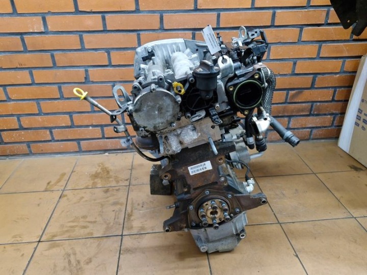 OPEL ZAFIRA C 2.0 CDTI A20DTH MOTEUR POTEAU 55571005 POMPE