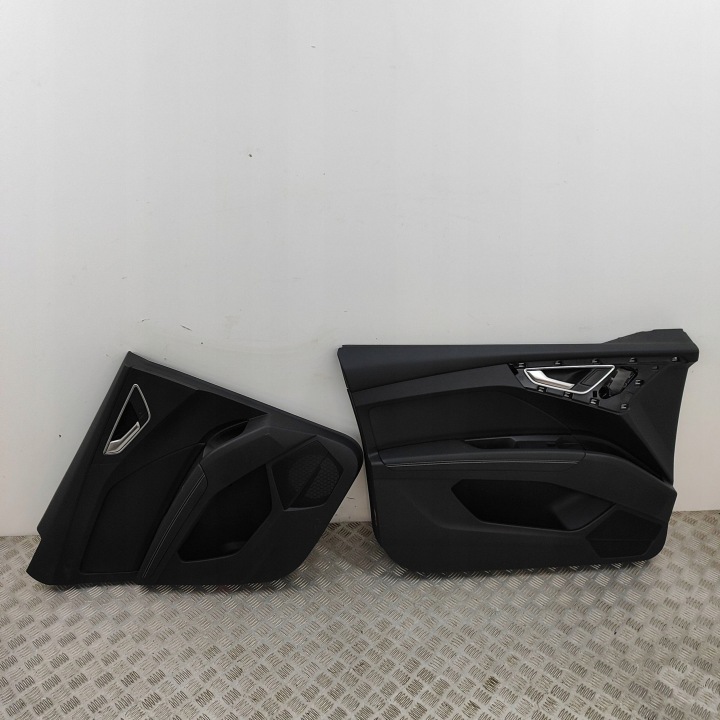 AUDI Q4 SPORTBACK E-TRON 2024 GARNITURE ENSEMBLE
