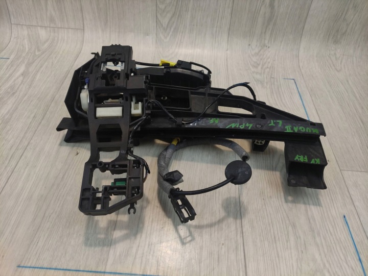 FORD FOCUS MK3 SERRURE DE PORTE GAUCHE ARRIÈRE BM5AA26413AF