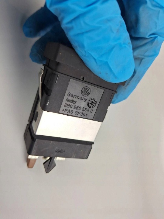 AUDI A4 S4 B6 8E 8H 2000 COMMUTATEURS CHAUFFAGE SIÈGES