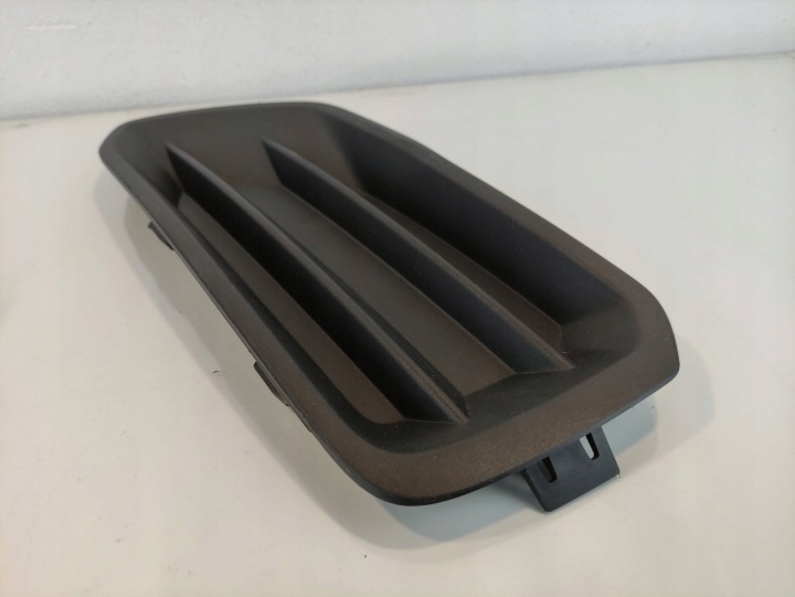 VOLVO XC40 GRILLE PARE-CHOCS DROIT AVANT 31407950