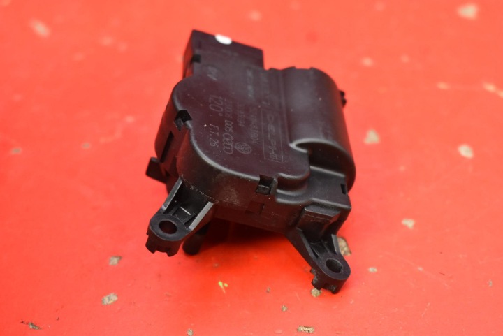 PETIT MOTEUR RÉCHAUFFEURS 3093694 AUDI Q7 4L 3.0 TDI 233 KM 05-09