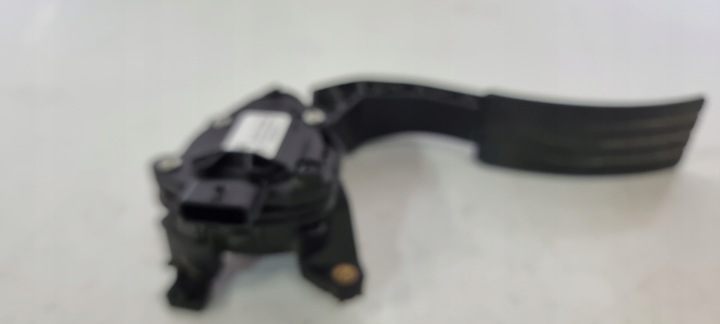PÉDALE GAZ POTENTIOMÈTRE RENAULT CLIO IV LIFT 0.9 TCE