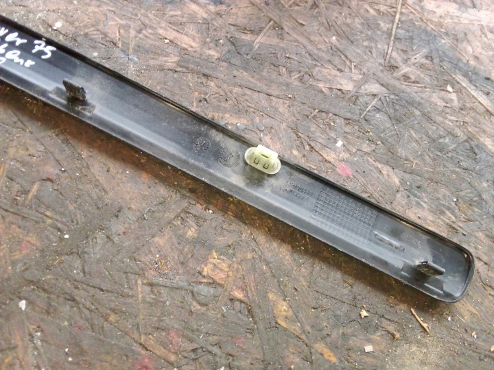MOULURE SEUIL ARRIÈRE GAUCHE DROIT ROVER 75 1998-2005R. EAP100960 100660