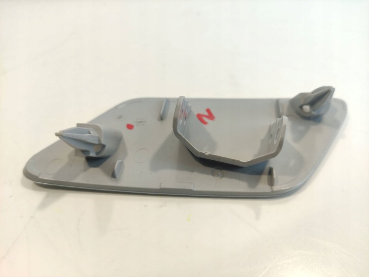 AUDI A3 8V BOUCHON LAVE-GLACE PHARES DROIT AVANT 8V3955276C