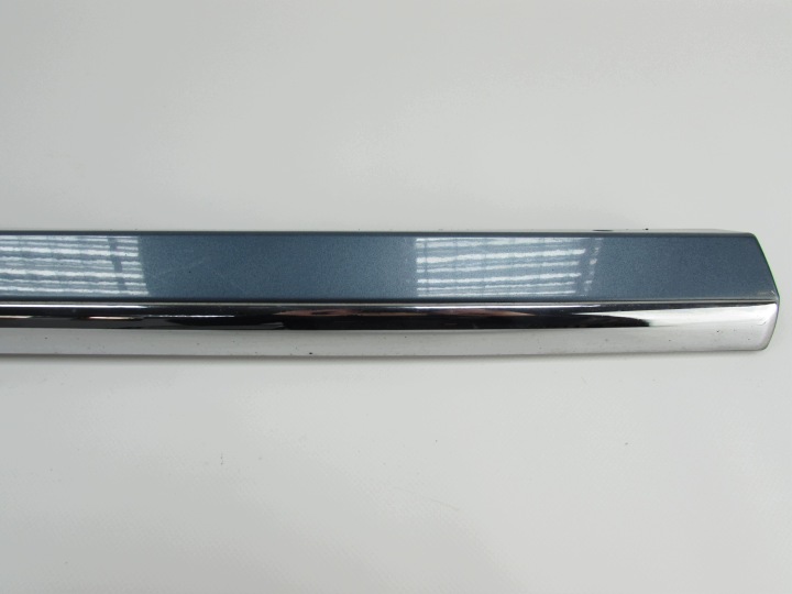 VOLVO S80 II V70 III LIFT 11-16 MOULURE INFÉRIEURE PORTES AVANT GAUCHE 705 30791065