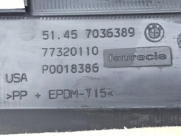 BMW Z4 E85 E86 2003 DROITE CÔTÉ ÉLÉMENT TABLEAU DE BORD INSTRUMENTATION BAS