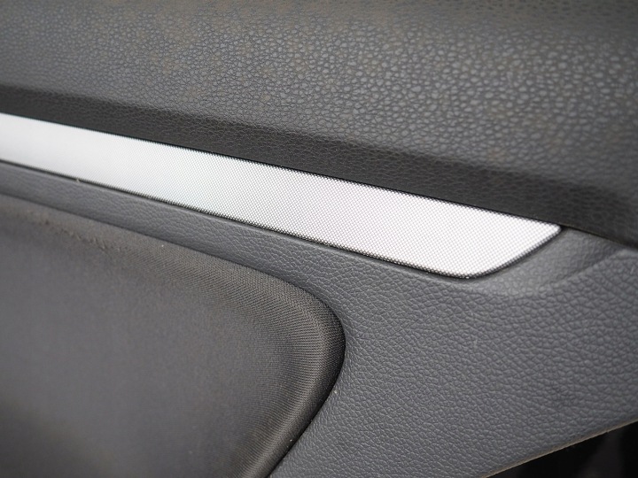 VW GOLF V 5 UNIVERSEL GLACE LATÉRALE PETITE PORTES DROITE ARRIÈRE ARRIÈRE