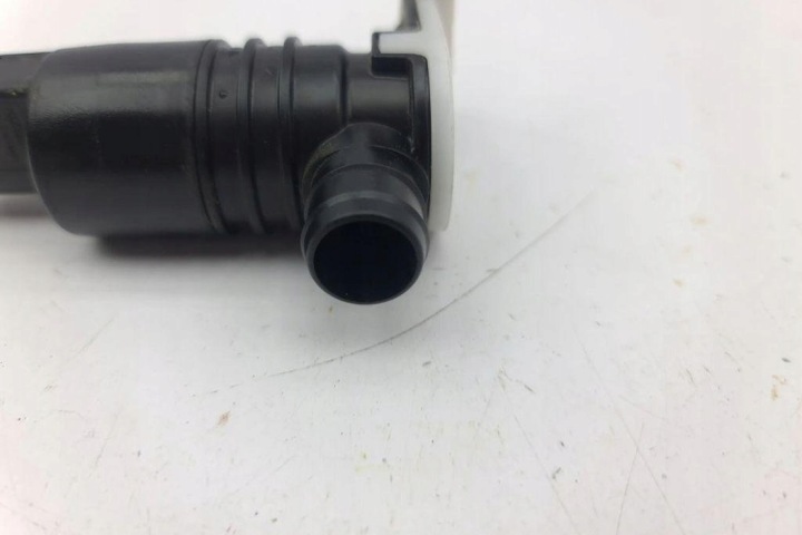 PETIT MOTEUR RÉSERVOIR LAVE-GLACES FORD KUGA II (DM2) JX7B17K624CA 1.5L
