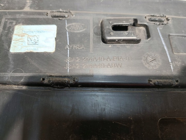 MOULURE PORTES GAUCHE ARRIÈRE RANGE ROVER VELAR L560 J8A2-274A49-ABW