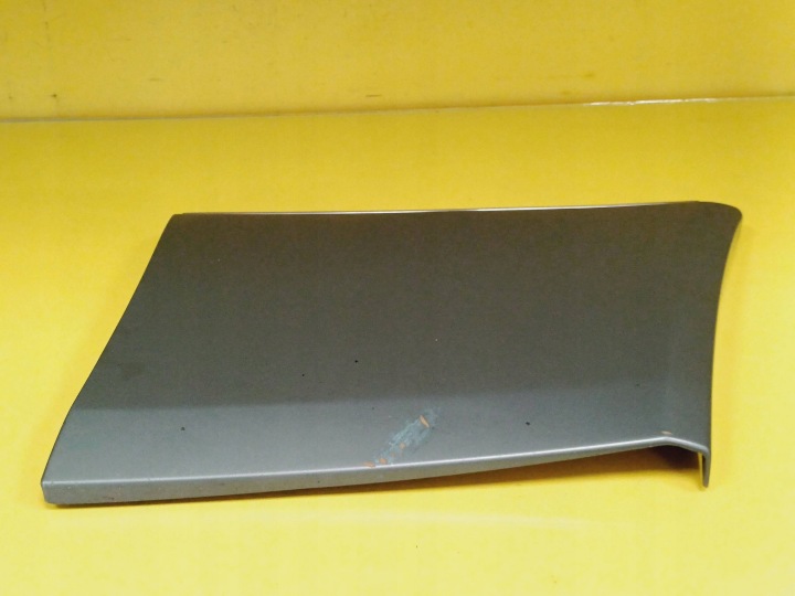 MOULURE GARDE-BOUE DROIT AVANT MERCEDES E W124 1246901440 NR96