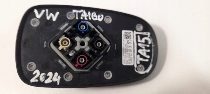 VOLKSWAGEN TAIGO I AUTRE VAG ANTENNE RADIO 6C0035501Q (TA15)