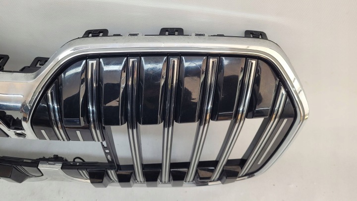 CALANDRE GRILLE GRILLE PARE-CHOCS AVANT BMW 7 G70 2022+ 188013-10 CHROME